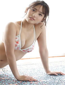 《男人和鹅交自述美妙过程-双性精跪趴灌满h室友4p》