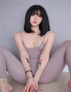 《91香蕉小视频-皇上在御花园C了太子妃》
